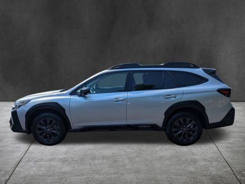 Used 2025 Subaru Outback Onyx Edition AWD/4WD image 8
