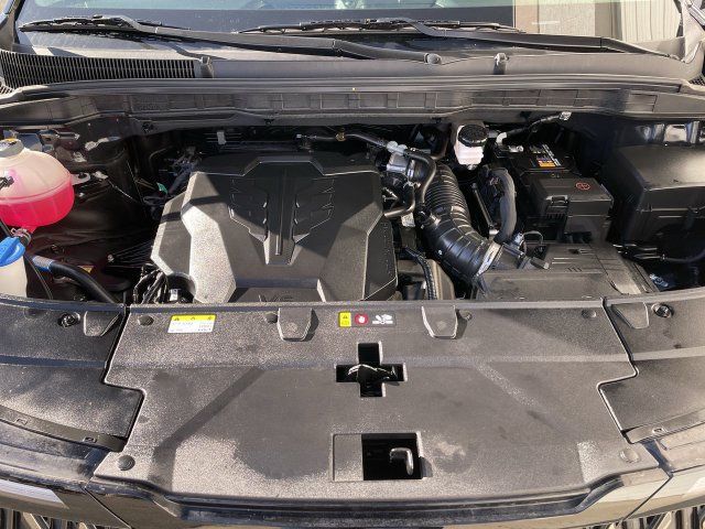 Used 2026 Kia Carnival FWD image 26