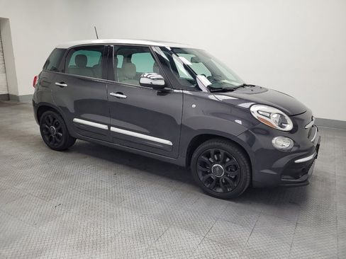 Used 2018 FIAT 500L Lounge w/ Graphite Edition FWD image 11