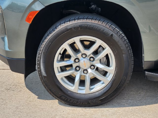 Used 2024 Chevrolet Tahoe LS w/ Driver Alert Package RWD image 11