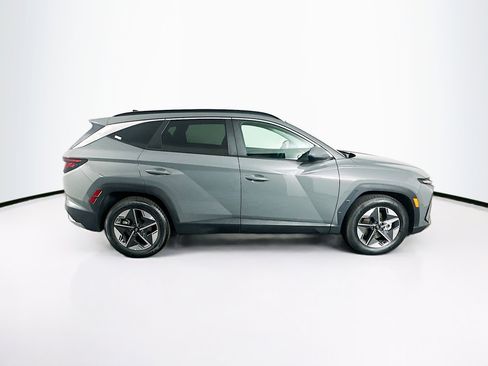 Used 2025 Hyundai Tucson SEL FWD image 10
