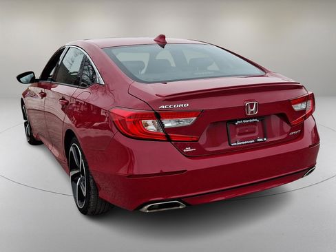Used 2019 Honda Accord Sport image 7