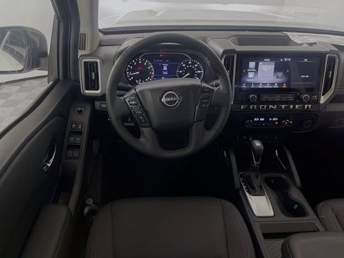 New 2026 Nissan Frontier SV w/ SV Convenience Package RWD image 16