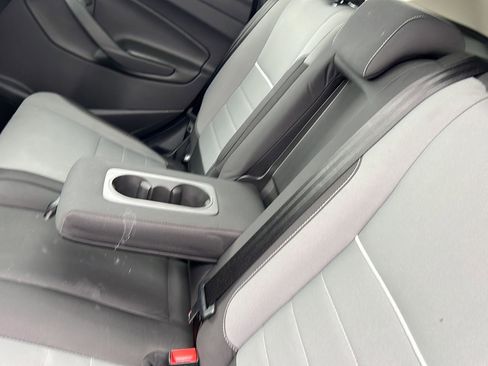 Used 2014 Ford Escape SE image 29