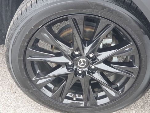 Used 2023 MAZDA CX-5 Carbon Edition image 11