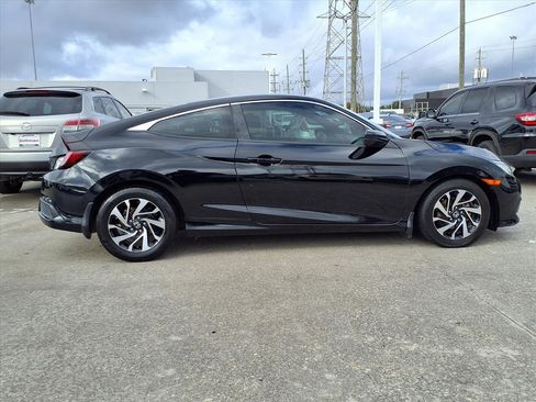 Certified 2018 Honda Civic LX-P image 24