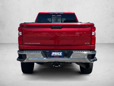 Used 2020 Chevrolet Silverado 2500 LTZ w/ LTZ Premium Package AWD/4WD image 6