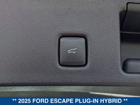 New 2025 Ford Escape image 15