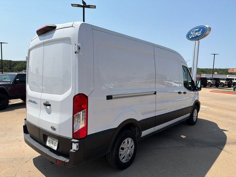 Used 2023 Ford E-Transit Medium Roof RWD image 3