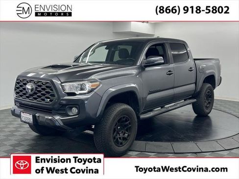 Certified 2020 Toyota Tacoma TRD Sport image 1
