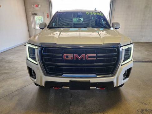 Used 2022 GMC Yukon AT4 AWD/4WD image 7