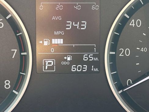 Certified 2025 Nissan Versa S w/ Trunk Package FWD image 27