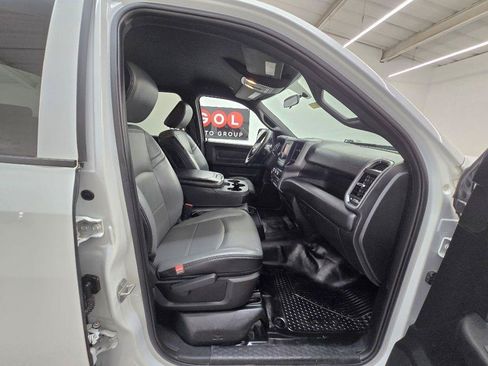 Used 2022 RAM 2500 Tradesman RWD image 17