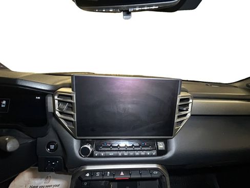 Used 2025 Toyota Tundra Limited image 8