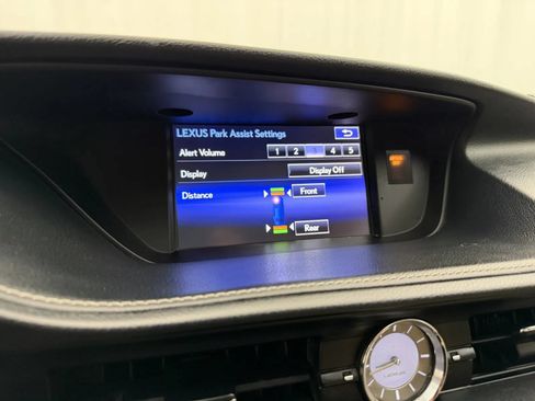 Used 2015 Lexus ES 350 w/ Luxury Package FWD image 22