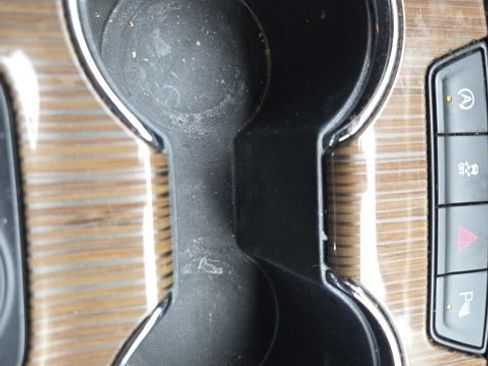 Used 2022 GMC Acadia SLE image 37