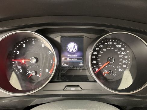 Used 2019 Volkswagen Tiguan S w/ Driver Assistance Package image 13