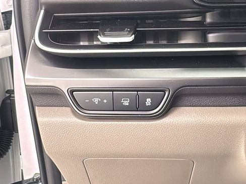 New 2026 Kia Carnival LXS image 32