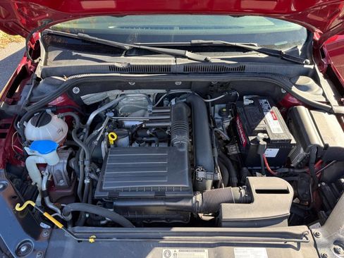 Used 2016 Volkswagen Jetta SE image 16