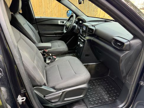 Used 2021 Ford Explorer 4WD Police Interceptor image 26