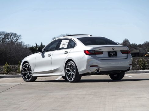 Certified 2025 BMW 330i xDrive Sedan w/ Premium Package AWD/4WD image 2