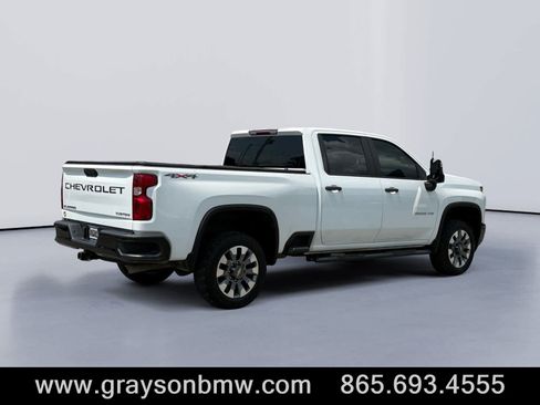 Used 2023 Chevrolet Silverado 2500 Custom w/ Custom Convenience Package AWD/4WD image 3