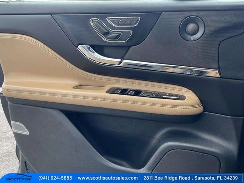 Used 2020 Lincoln Corsair Reserve w/ Equipment Group 201A image 32