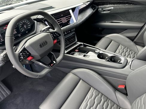 New 2026 Audi RS e-tron GT performance AWD/4WD image 9