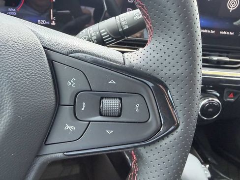 Used 2026 Chevrolet Trax RS w/ Driver Confidence Package FWD image 32