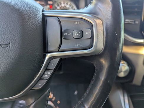 Used 2020 RAM 1500 Laramie image 27