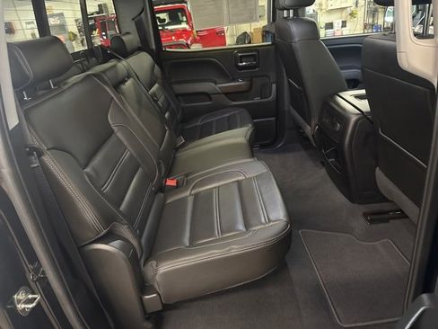 Used 2018 GMC Sierra 1500 Denali image 25