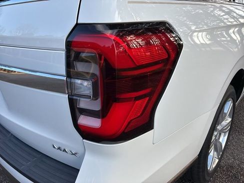 Used 2023 Ford Expedition Max King Ranch image 15