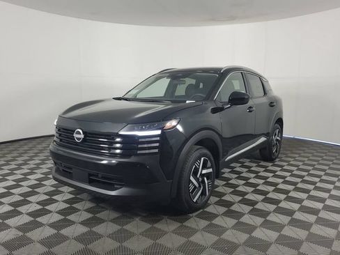 New 2026 Nissan Kicks SV FWD image 3
