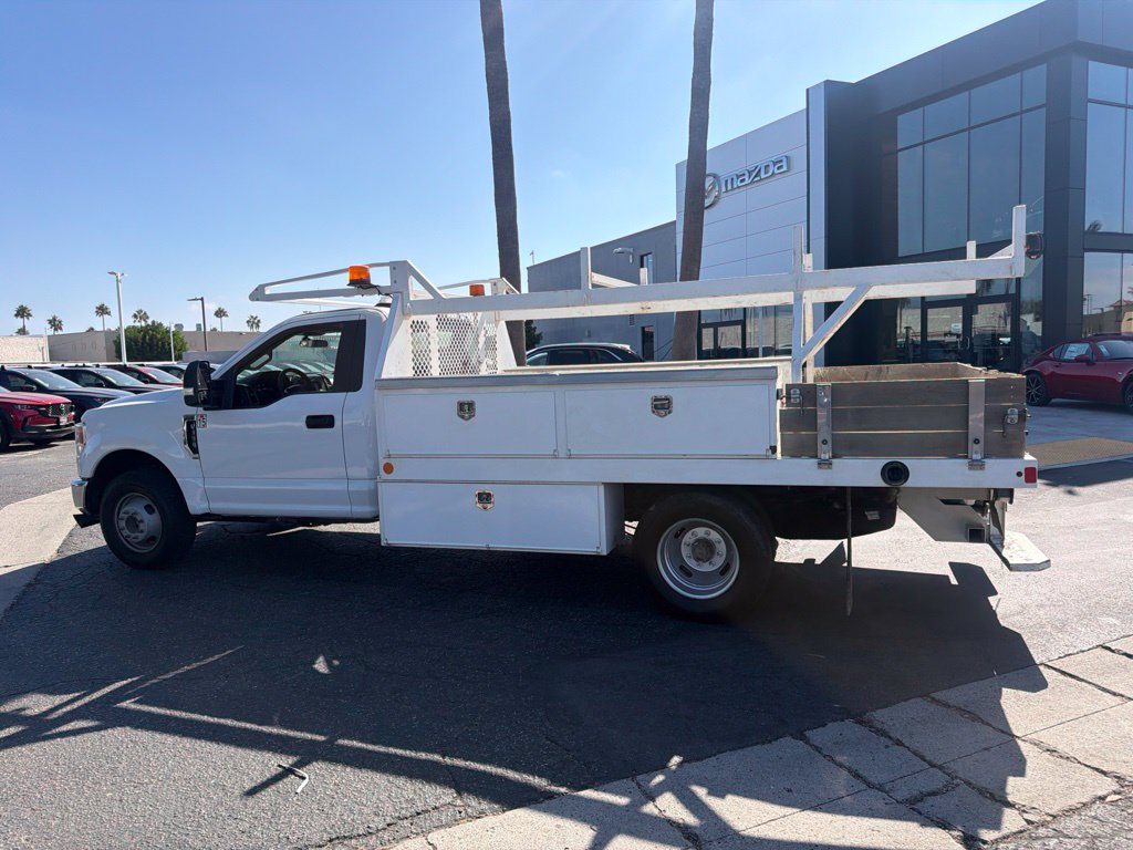 Used 2020 Ford F350 2WD Regular Cab DRW Super Duty image 7