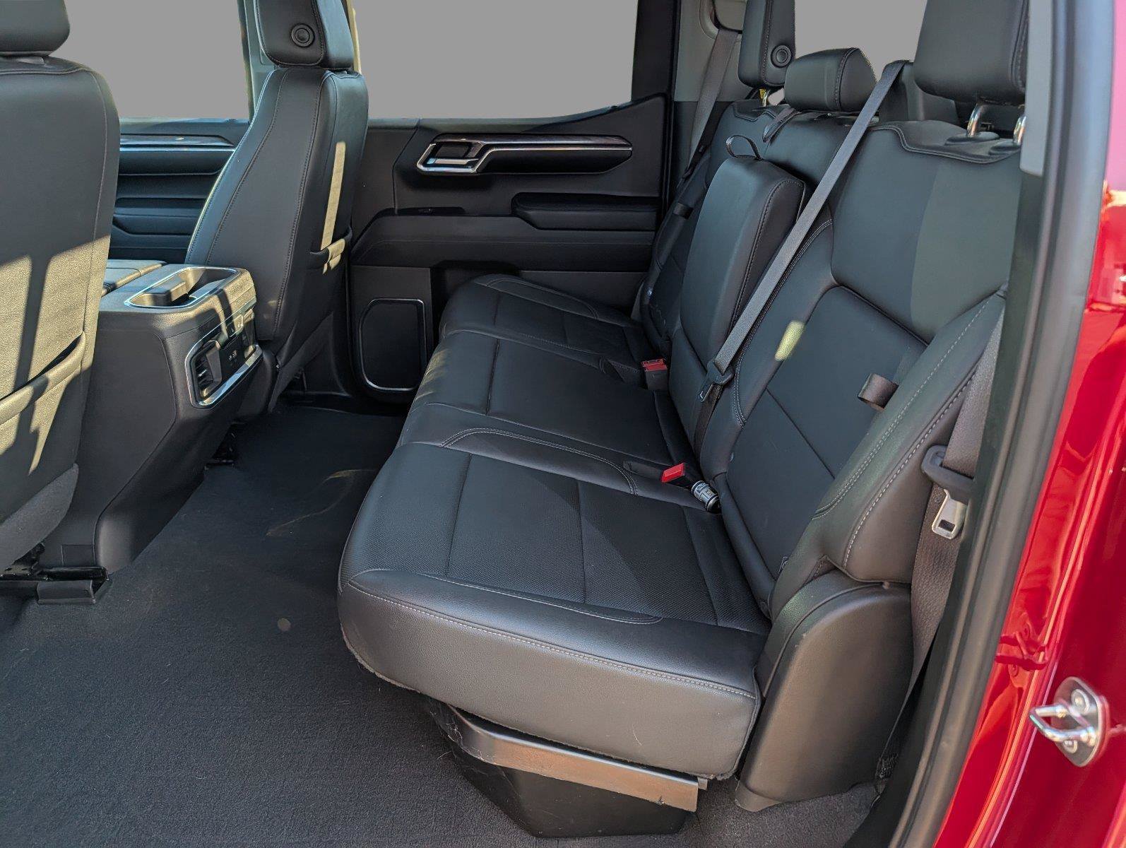 Certified 2024 Chevrolet Silverado 1500 LTZ w/ LTZ Premium Package AWD/4WD image 35
