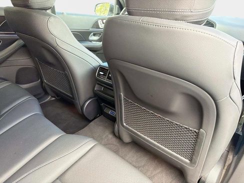 Used 2025 Mercedes-Benz GLE 450e 4MATIC image 28