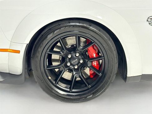 Used 2021 Dodge Challenger SRT Hellcat Redeye image 35