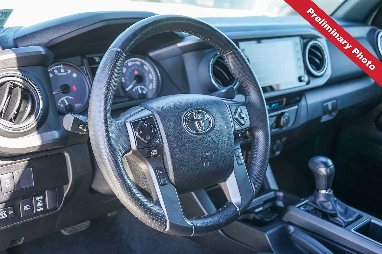 Used 2022 Toyota Tacoma TRD Sport w/ Technology Package RWD image 14