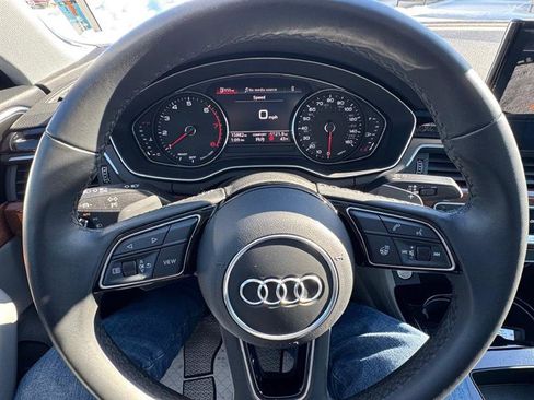 Used 2022 Audi A4 2.0T Premium w/ Convenience Package image 18
