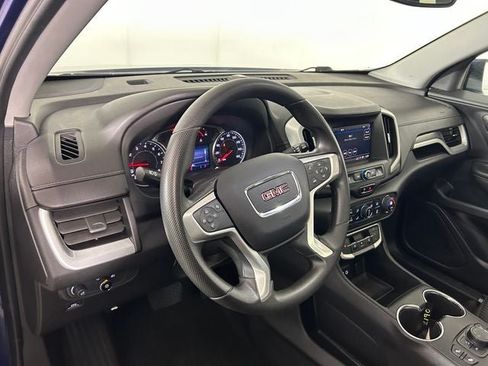 Used 2023 GMC Terrain SLE w/ Driver Convenience Package FWD image 14
