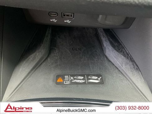 Used 2024 Buick Envista Sport Touring w/ Convenience I Package FWD image 17