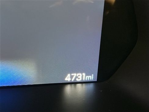 Used 2025 Chevrolet Colorado Z71 w/ Technology Package image 24