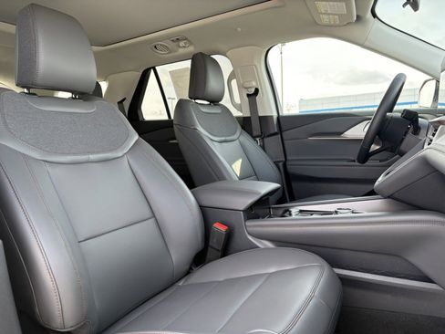 New 2026 Ford Explorer Active image 28