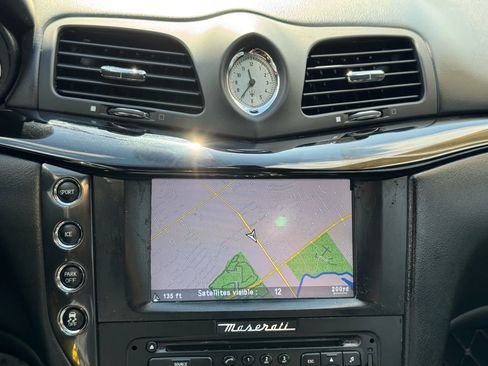 Used 2013 Maserati GranTurismo Convertible image 35