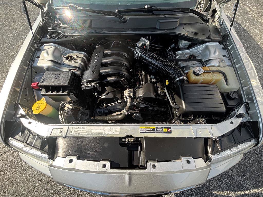 Used 2006 Chrysler 300 RWD image 39