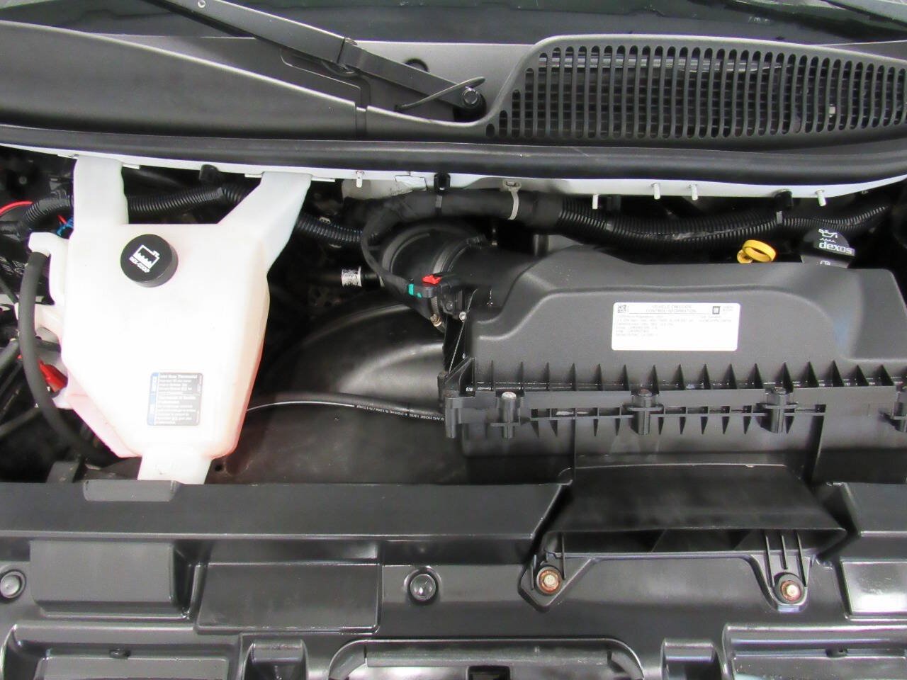 Used 2020 Chevrolet Express 2500 w/ Driver Convenience Package RWD image 29