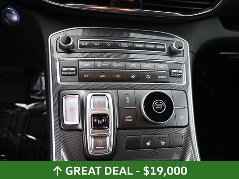 Used 2023 Hyundai Santa Fe SEL image 17
