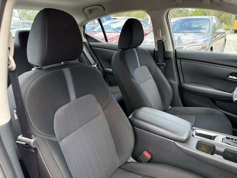 Used 2025 Nissan Sentra SV image 15