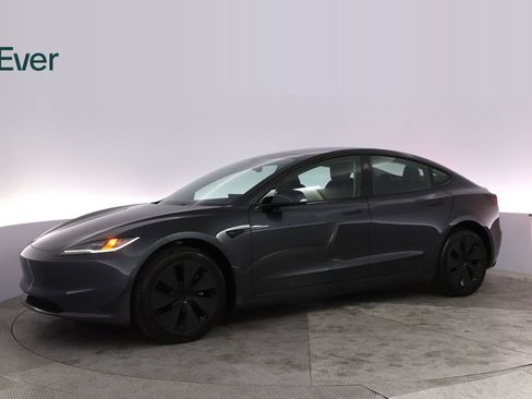 Used 2025 Tesla Model 3 Long Range RWD image 18