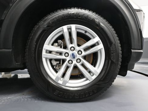 Used 2023 Ford Explorer 4WD image 15